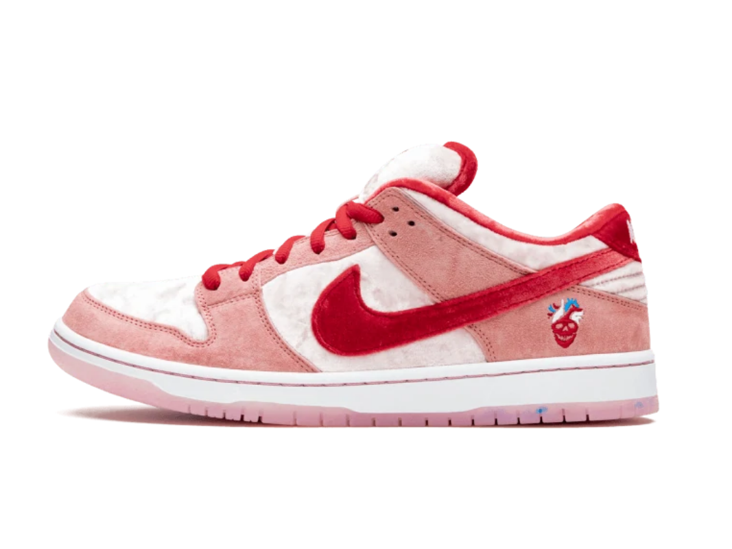 Strange Love x Nike SB Dunk Low Pro