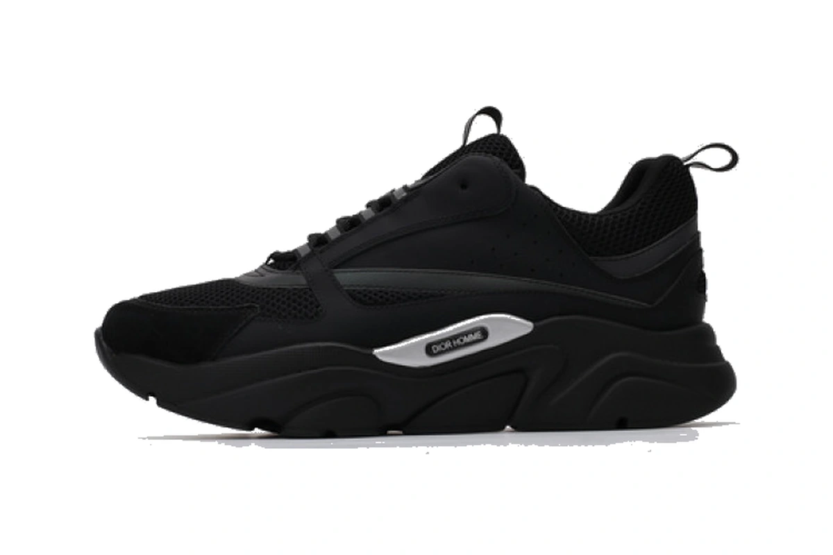 D1or B22 Sneaker