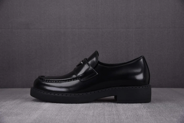 Prada Shoes — photo 3
