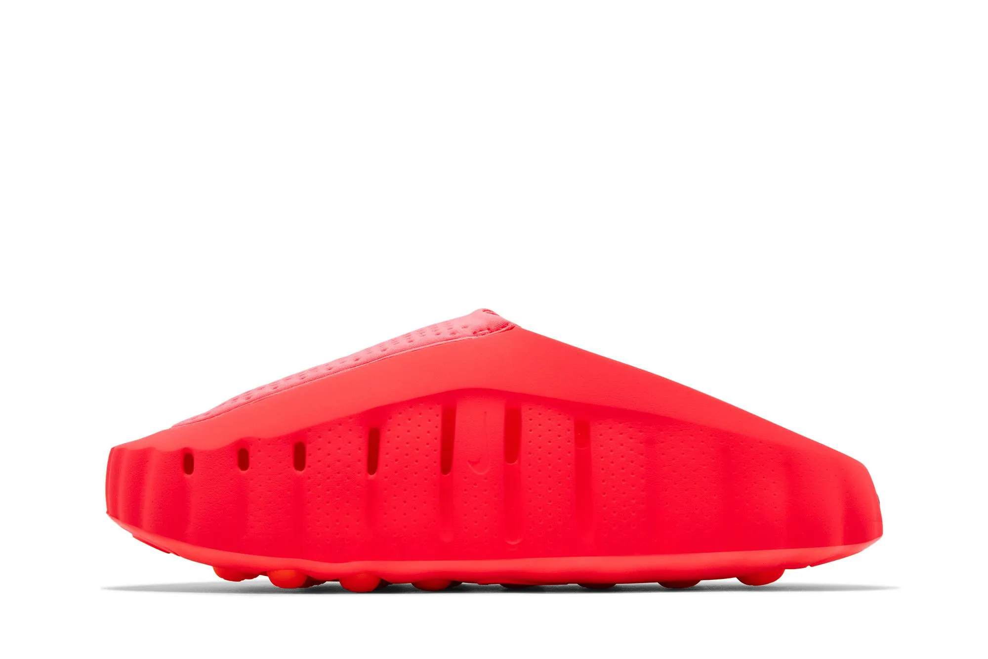 Nike Mind 001 Solar Red